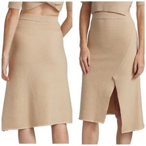 NWT NAADAM RIBBED SKIRT WITH SLIT BEIGE LARGE